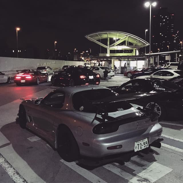 Cover Image for A Night at Tatsumi PA: Where Tokyo's JDM Legends Come to Life.